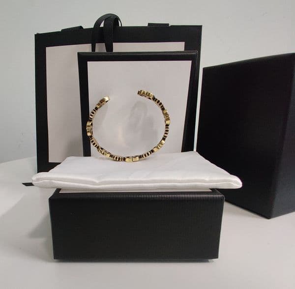 2025 Open Lover Bangle Bracelet Luxury Designer Braclets Gold Retro For Woman Fashion Jewelry Supply