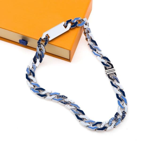 Best Selling Man Necklace Stainless Steel Titanium Necklace for Man Diamond Letter Necklace Fashion Accessories Supply