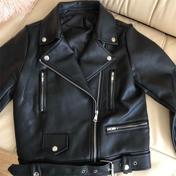 Ailegogo New Women Spring Autumn Black Faux Leather Jackets Zipper Basic Coat Turn-down Collar Motor Biker Jacket With Belt 201222