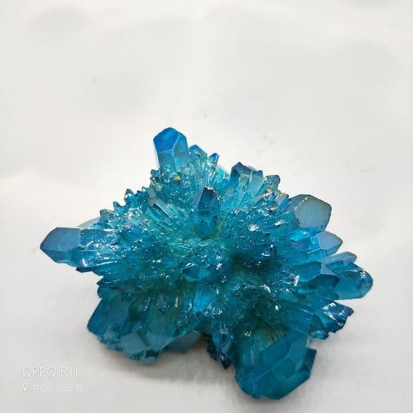 90-120g Natural Crystal Cluster Very Nice Sky Blue Color Angel Aura Crystal Crowd Natural Quartz Minerals Stone Decoration Home T200117