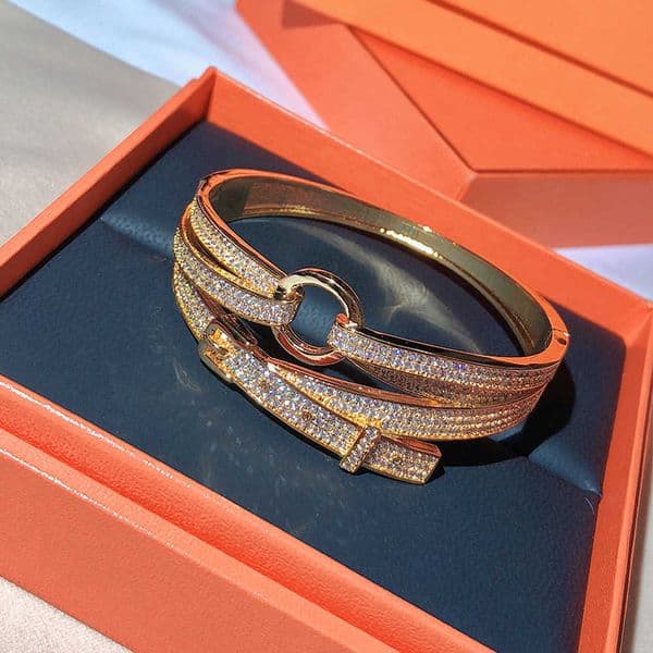 Popular Brand Pin Bracelet Sub Gold Zircon Inlaid Luxury Fashion Delicate Copper Elegant Women's The Fairy Golden Silver 2022