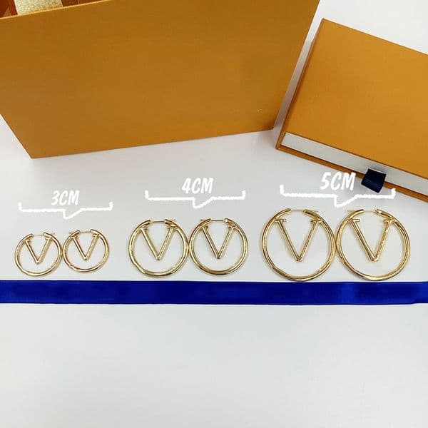 S26 Top Quality Women Hoops Fashion Womens Big Circle Simple Jewelry Luxurys Designer Earrings Letter Stud Earring Wholesale dhgate