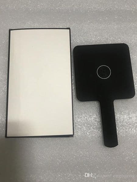 26ss Classic mini Mirror 3 color Makeup Mirror good quality Hand Mirror Cosmetics Tools with gift Box Wedding Gift