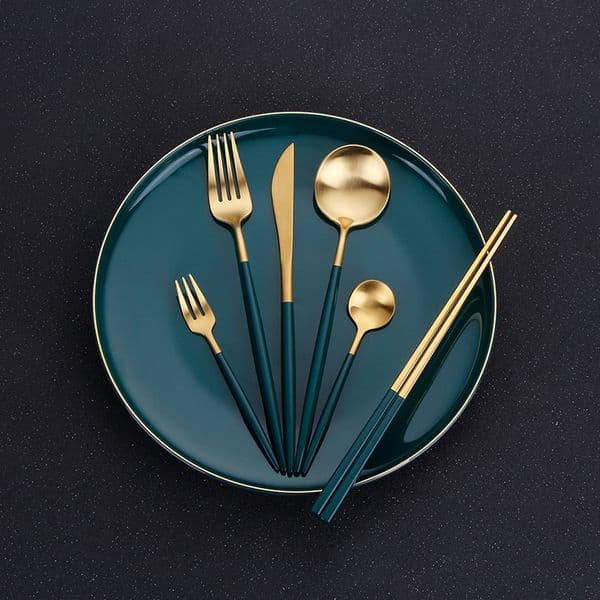 Green Gold Stainless Steel Travel Cutlery Dinner Set Portable Cutlery Tableware Silverware Fork Spoon Knife Set Drop Shipping 201116