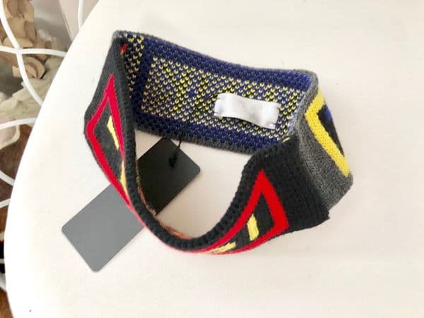 Designer Elastic Wool Headbands Hot knitted Hair Bands for Men and Women Winter Warm Headband Headwrap S894