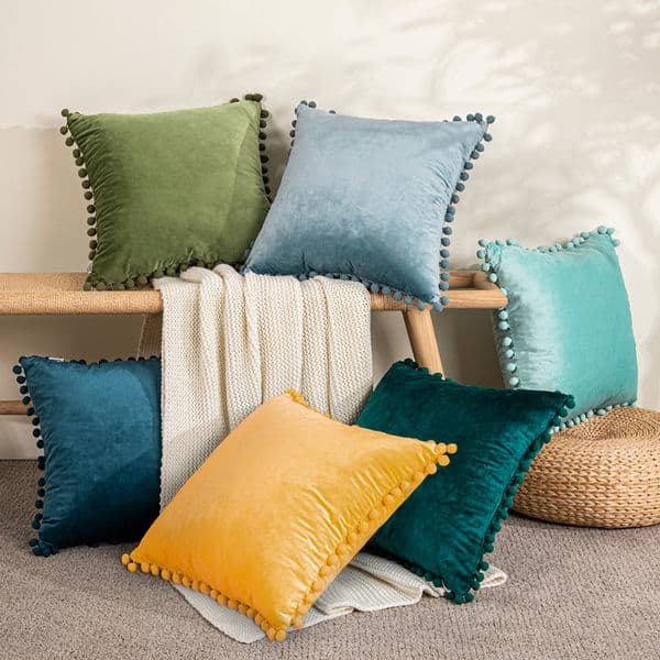 Topfinel Solid Colors Soft Velvet Cushion Cover Decorative Pillow Cover With Pompom Ball Sofa Cushions 45x45cm Decor Living Room 210315