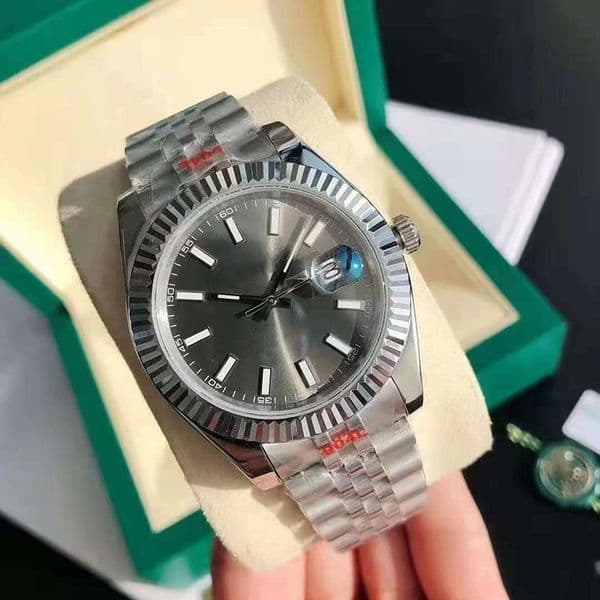 2024 Men/woman watch Movement Gold Couples watch steel Elegant Quartz Wristwatches Designer Sapphire waterproof reloj de lujo