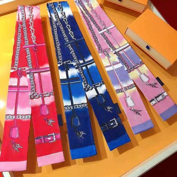Women's Fashion Scarf Designer Classic Handbag All-go Scarves High-quality silk High-end Luxury Brand neckerchief Size 8*116cm