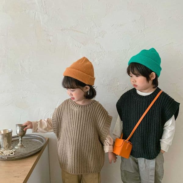 Children's Clothing Children's Autumn And Winter Thick Thread Sweater Vest Baby Retro Sweater Vest Solid Color Y1024