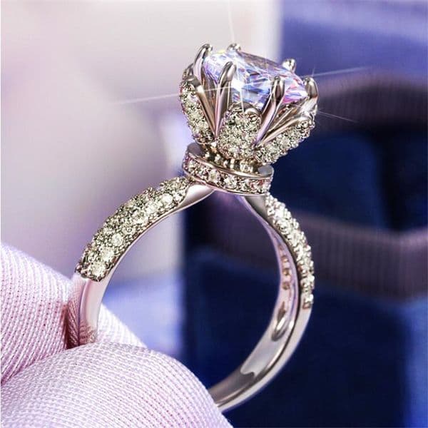 Choucong New Arrival Luxury Jewery 925 Sterling Silver Round Cut White Topaz CZ Diamond Gemstones Eternity Women Wedding Flower Ring Gift
