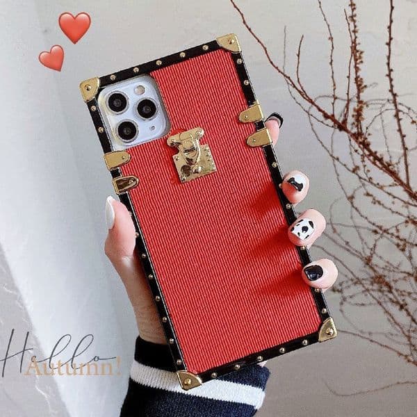 Fashion Deluxe Phone Cases for iphone 17 Series 12 13 14 15 16 pro max Great Quality Embossed Leathe Cellphone Case Cover with lanyard