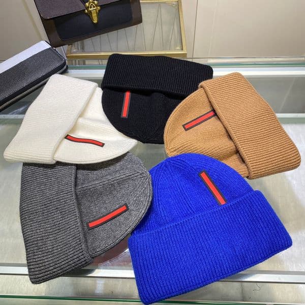 Knitted Hat Beanie Cap High Quality Designer Skull Caps for Man Woman Winter Hats 5 Color Optional
