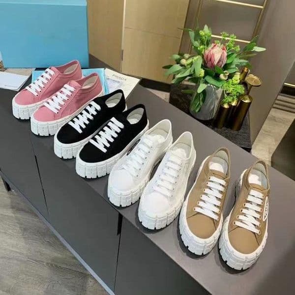 Designer Casual Shoes Canvas Women Men Black Leather Lace Up Platform Oversized Sneakers