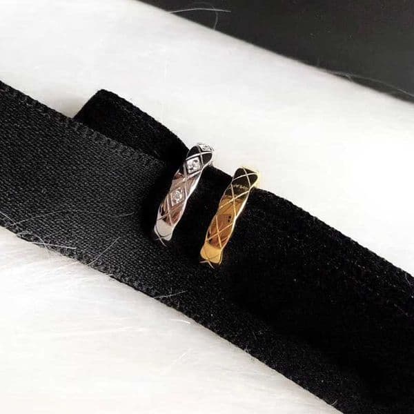 Elegant Gold Tone 925 Sterling Silver Ear Cuff Earrings with Lozenge Pattern for Special Occasions