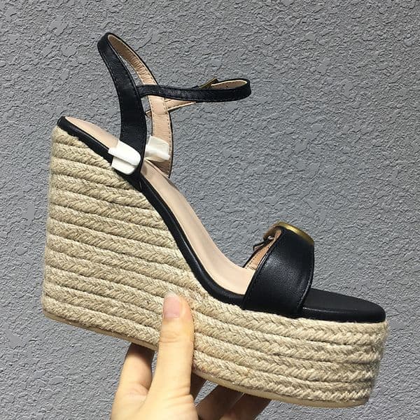 2025 summer women platform luxury designer sandals ankle wrap shoe womens party heels shoes soft leather bucаgucciiоgucciаguccislidesеguccishoe AT52