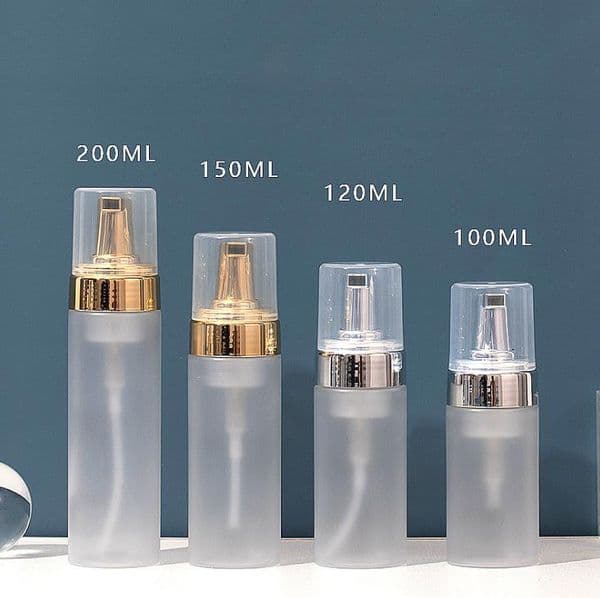 wholesale Frosted Mousse foam bottle Soap Dispenser Foaming bottles 100ml-200ml golden&silver plated pump head facial cleanser cosmetic packages SN3931