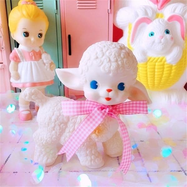Pink Ribbon Bow Decor Rubber Sheep Toy Cute Classic Girly Sweet Heart Lamb Doll toys for Girl's Bedroom Desk Gift Kids 220314