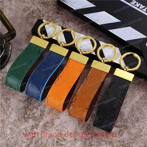 Wholesale 2021 phone cases Keychain Key Chain Buckle Keychains Lovers Car Handmade Leather Men Women Bags Pendant Accessories