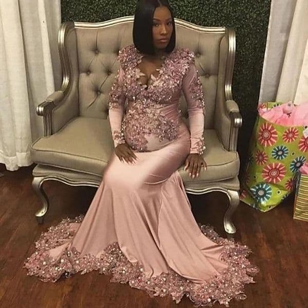 2021 Luxury Dusty Pink Prom Evening Dresses Appliques Lace Mermaid Pregnant Women Long Sleeves Deep V Neck Crystal Pearls Sexy Formal Gown For Maternity