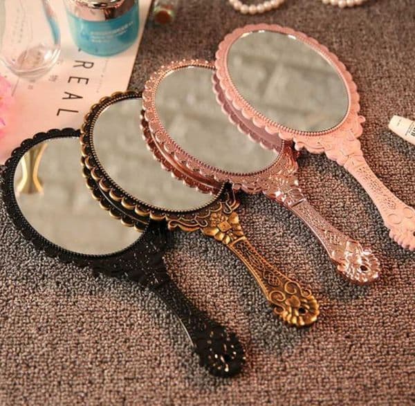 Hand-held Makeup Mirror Romantic vintage Lace Hand Hold Oval Round Cosmetic Mirrors Cosmetics Tool Dresser Gift SN2604