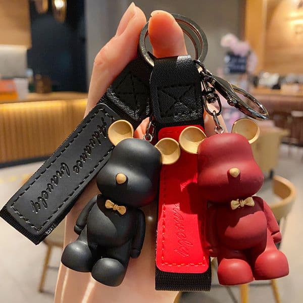 2026 New New Lanyards Resin Bear Key Chains Rings Lover Gifts Fashion PU Leather Car Keychains Holder Trinkets Women Bag Jewelry Charms Mens