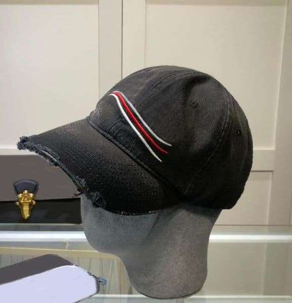 Classic Mens Women Designer Caps High Quality Baseball Cap With Letters Sea Waves Fashion Sun Hat Casquette Hats 3 Colors