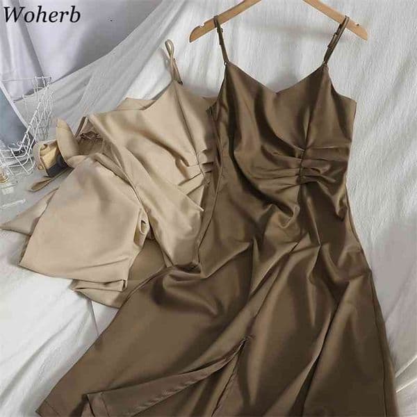 Vestido De Mujer Summer Korean Basic Fashion Pleated Temperament Dress Women Slim Thin Robe Suspender Elegant Dresses 210519