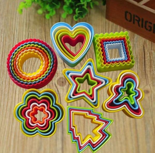 7 Christmas Plastic baking Mold Star Cupcake Heat Resistant Reusable baking Moulds Baking Pastry Tools Kitchen Gadget Bakeware