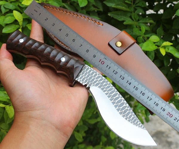 High Quality Fixed Blade Knife 9Cr18Mov Satin Blades Full Tang folding knife Red sandalwood Handle Survival Tactical Knives With Leather Sheath