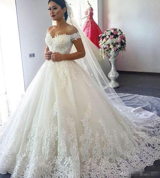 Vintage Off Shoulder Lace African Wedding Dresses Bridal Ball Gown 2022 Plus Size Sweep Train Up Ivory White Bride Dress For Garden Country Abiti Youmaigowns