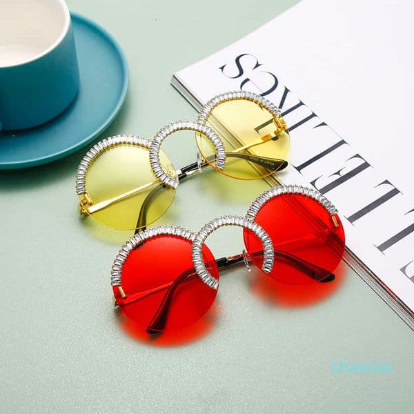 Independent Brand Designer Handmade 2021 Fashion Random Round Premium Daimond Sunglasses Men Retro Gafas The So