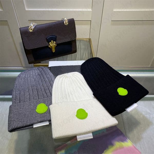 Designer Skull Caps Fashion Breathable Cold-proof Cashmere Beanie Cap Good Texture Hat for Man Woman 4 Colors High-quality