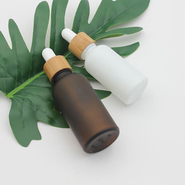 Hot 15ml 30ml 50ml Frosted Amber White Dropper with Cap 1oz Glass Bamboo Essential Oil Bottle
