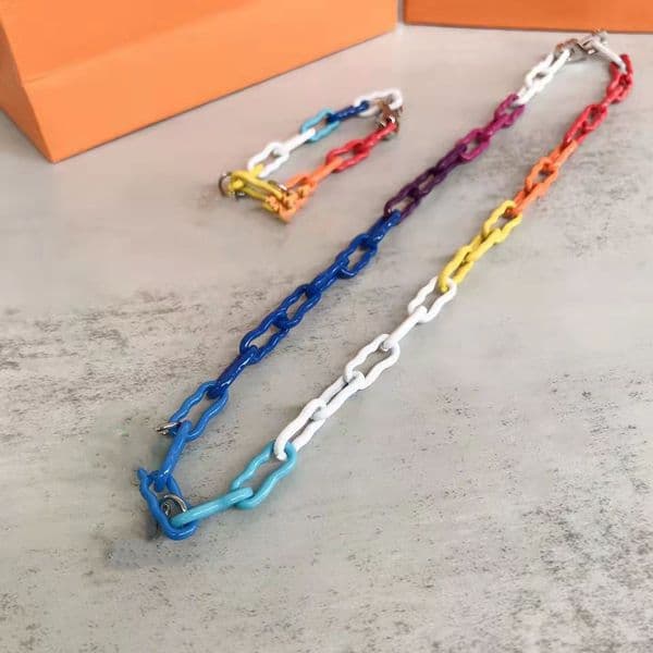 Top Luxury Designer Bracelet Letter Accessories Set with Crystal Necklaces Jewelry Supply
