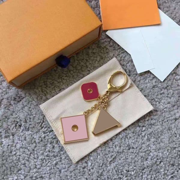 Key Buckle Car Keychain Handmade Classic Keychains Man Woman Fashion Necklace Bag Pendant Accessories 3 Color Box need extra cost thumbnail 2