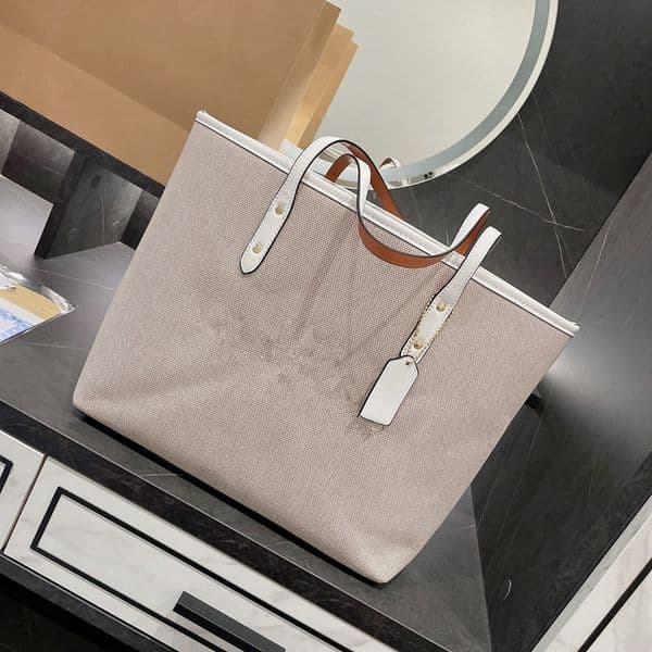 Canvas women's shoulder bag high-quality luxury handbags high-end Tote atmospheric large-capacity backpack letter Crossbody price discount factory sales