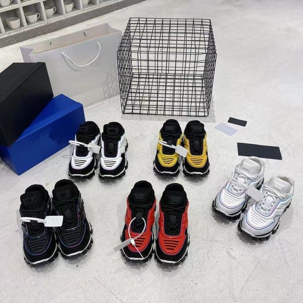 Designer Sneakers Cloudbust Thunder 19FW Casual Shoes Platform Shoe Capsule Series Camouflage Black Stylist Shoe Lates Lace up Sneaker Rubber Trainers