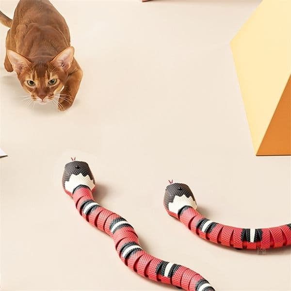 Smart Sensing Snake Cat Toys Interactive Automatic Eletronic Teaser USB Charging Accessories for s Dogs Toy 220510
