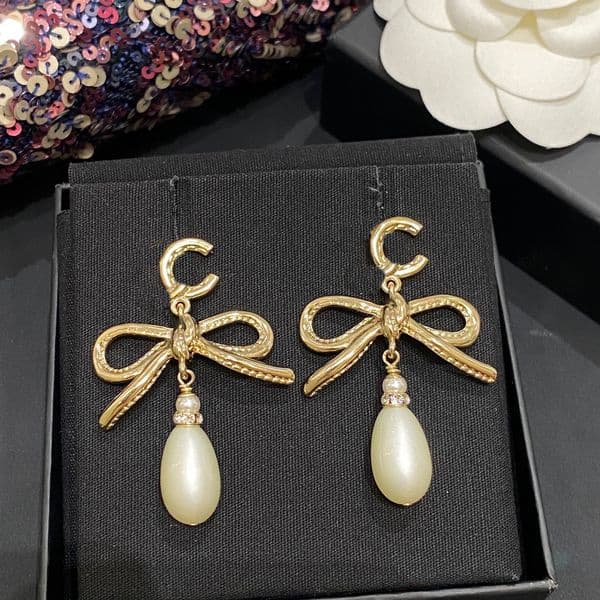 2022 Top quality Charm drop earring with nature shell beads and knot shape in 18k gold plated for women wedding jewelry gift have box stamp PS4217A