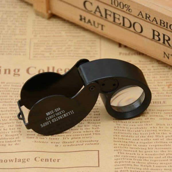 200pcs High Quality Portable 40x25mm Magnifying Glass 40X Folding Magnifier Loupe For Jewelry Coins Stamps Antiques