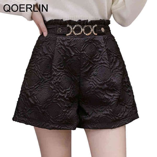QoerliN High Waist Black Shorts Chic Metal Buckle Pleated Jacquard Short Trouser Streetwear Pocket Wide Leg Boots Shorts Plus 210412