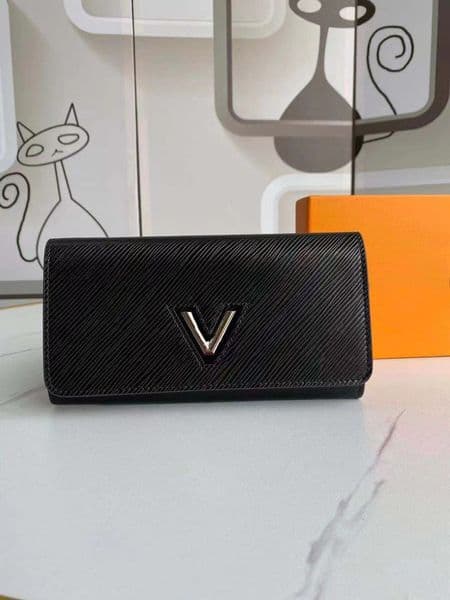 V Lock Rotary switch most fashionable Hasp designer wallet Twist purses hoders cards and coins famous womens wallets leather purse card holder cellphone bag