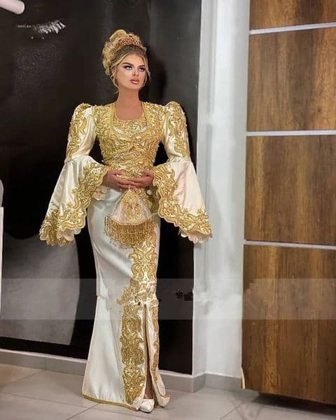 Traditional Mermaid Arabic Satin Evening Dress With Flared Sleeves