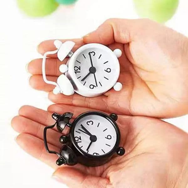 Mini Solid Color Alarm Clock Metal Students Small Portable Pocket Clocks Household Decoration Adjustable Electronic Timer Mini Reloj Despertador De Color Solido
