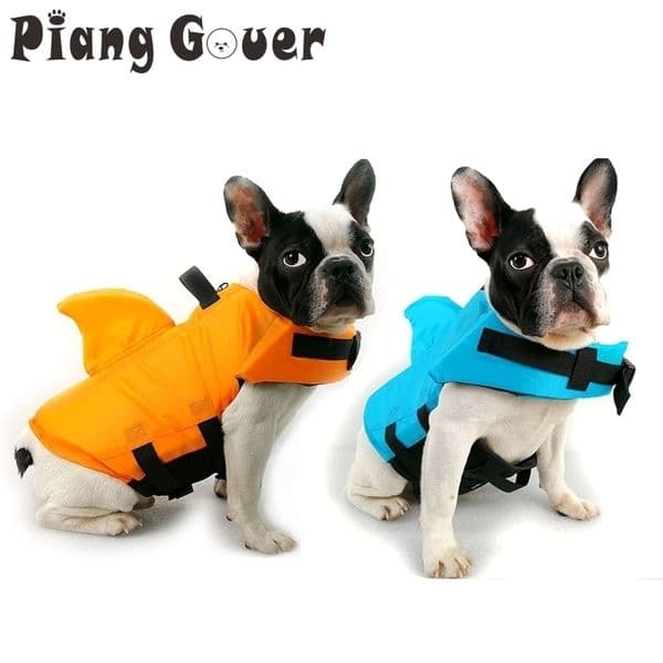 Dog Life Vest Summer Shark Pet Jacket Safety Clothes s Swimwear Pets Swimming Suit Y200328