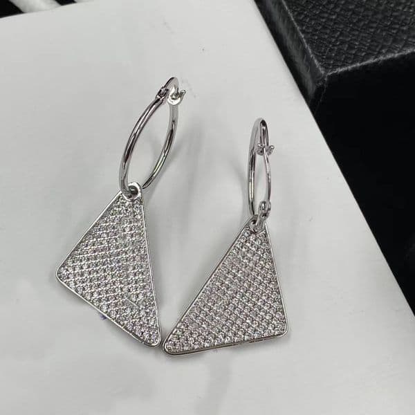 Fashion Classic Triangle Pendant Charm Earrings aretes Full Diamonds Designer Earrings for Women