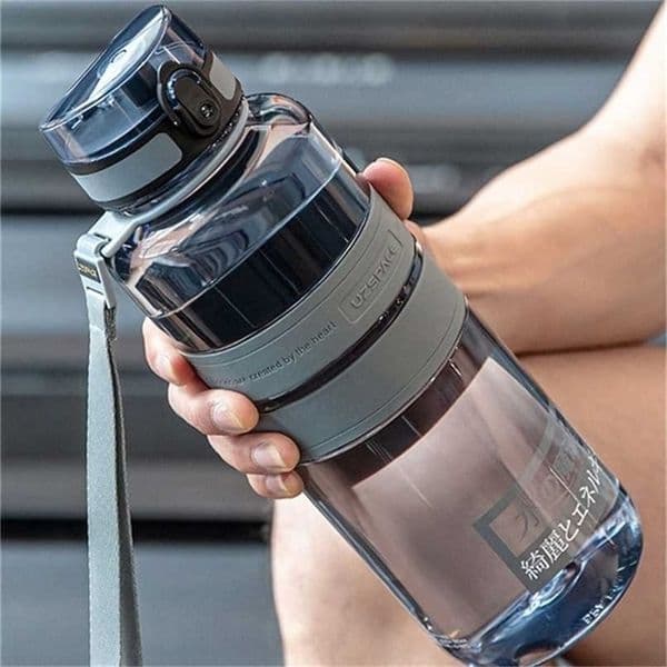 Large Capcity Water Bottle 1L 1 5L 2L Sport Bottles with Rope Outdoor Fitness Running Gym Training BPA Free Plastic Kettle 211122