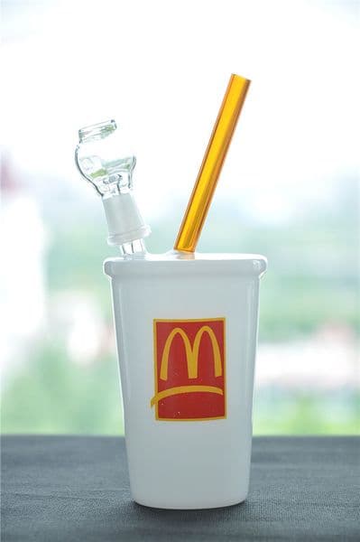 White Cermic McDonald's Drink Cup Glass Bongs With Domeless And Glass Nail 14 mm Male Joint Recycler Oil rigs Bongs Glass Pipes Hookahs