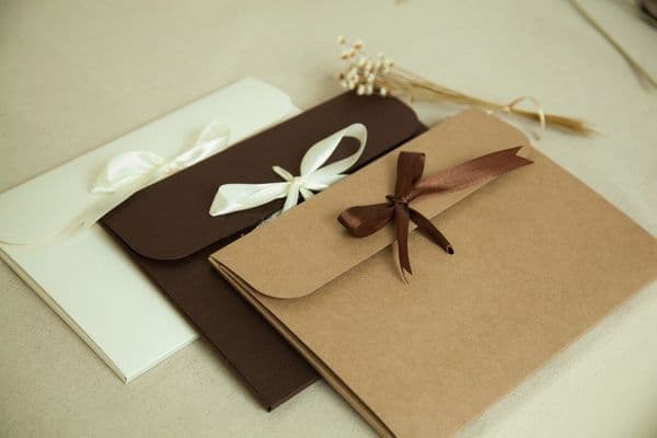 24*18*0.7cm Ribbon Kraft paper Envelope bag Handkerchief Silk scarf packing boxes Envelope gift box 200PCS SN1276