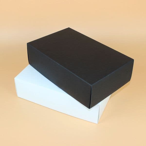 28*18*8cm Large Black White Paper Big Gift Kraft Cardboard Box For T-shirt Shoes Underwear